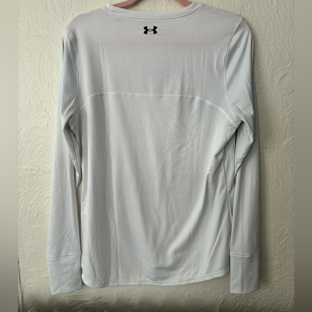 White under armour long sleeve tshirt - Picture 2 of 3